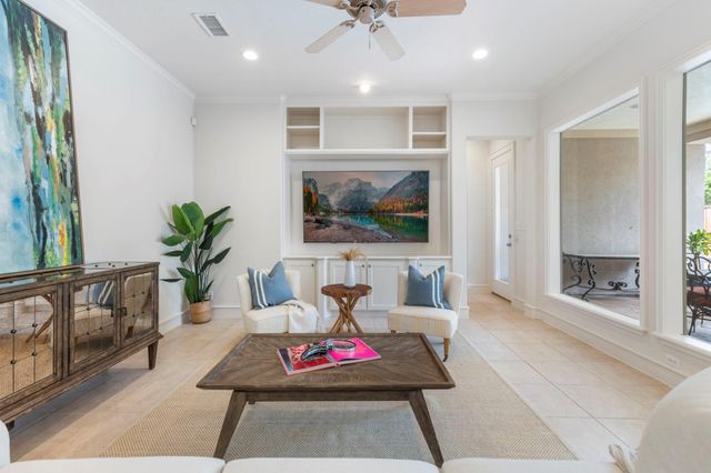 7002 Briton Centre Court, Houston, TX 77069