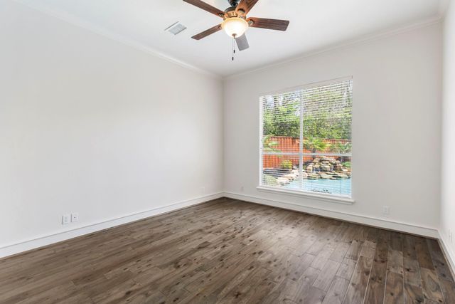 7002 Briton Centre Court, Houston, TX 77069