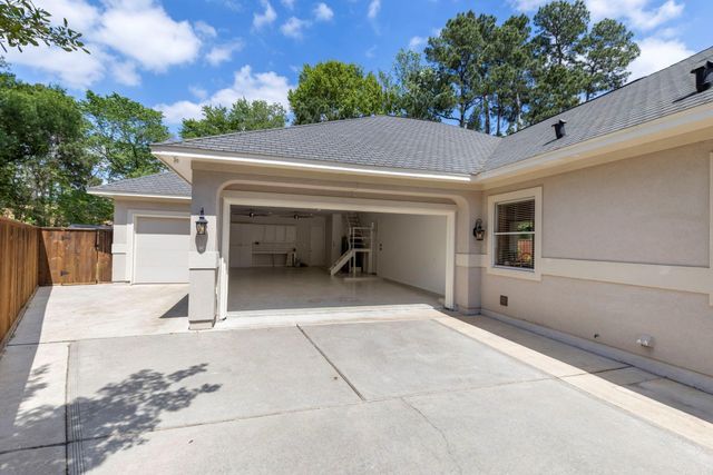 7002 Briton Centre Court, Houston, TX 77069