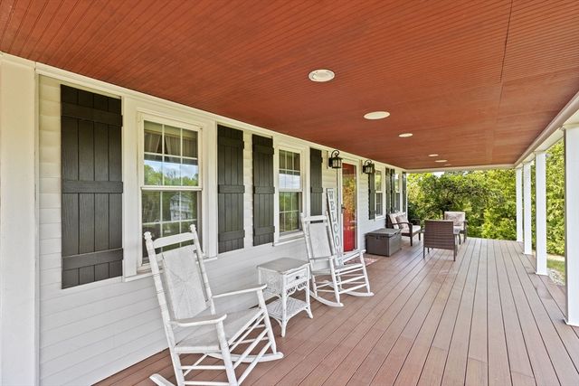 72 Kirk Cir, Plymouth, MA 02360