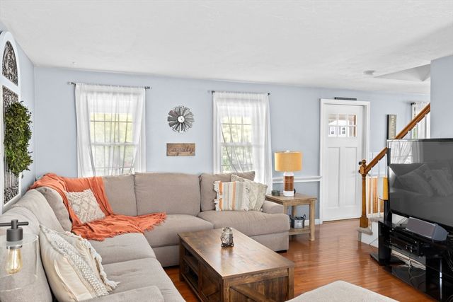 72 Kirk Cir, Plymouth, MA 02360
