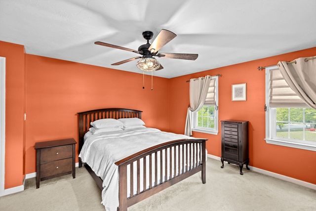 72 Kirk Cir, Plymouth, MA 02360