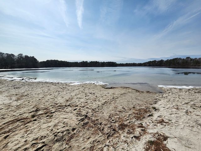 72 Kirk Cir, Plymouth, MA 02360