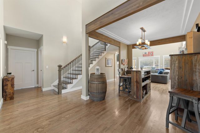 6625 N Long Lake Dr, Nine Mile Falls, WA 99026