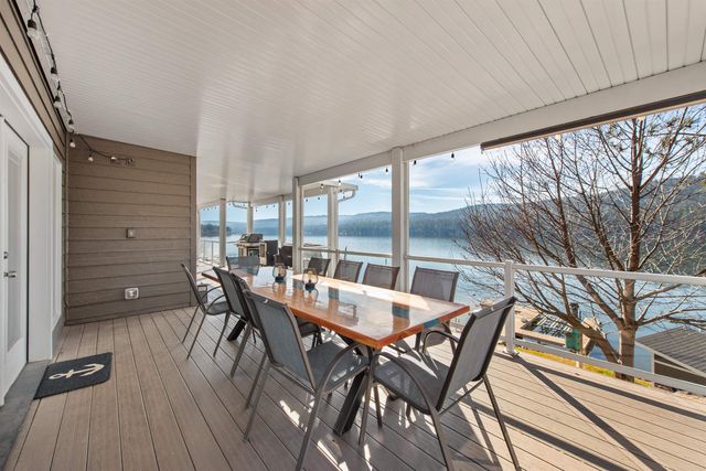 6625 N Long Lake Dr, Nine Mile Falls, WA 99026