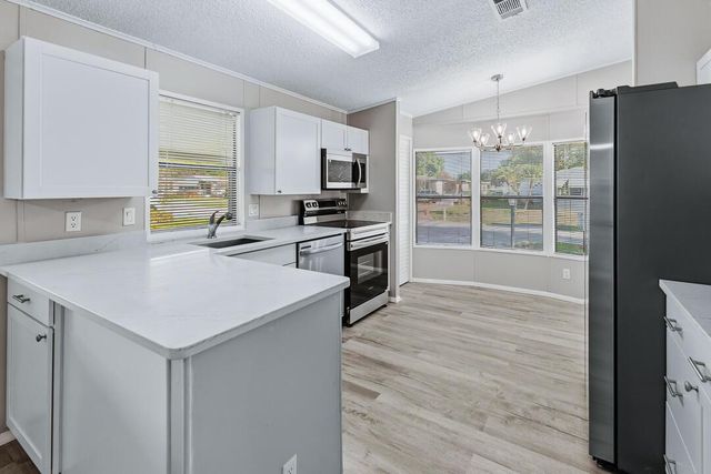 2828 SW Toronado Trail, Stuart, FL 34997