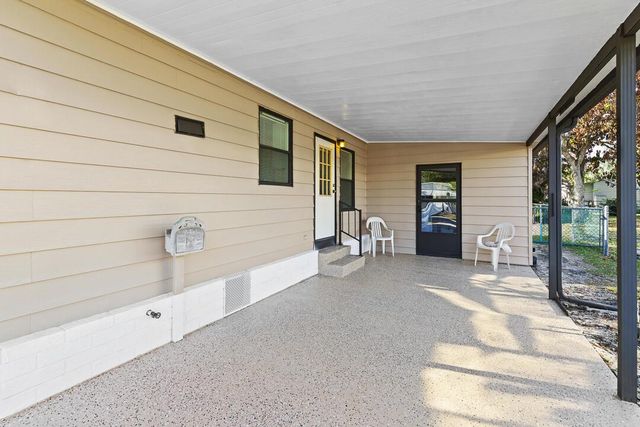 2828 SW Toronado Trail, Stuart, FL 34997