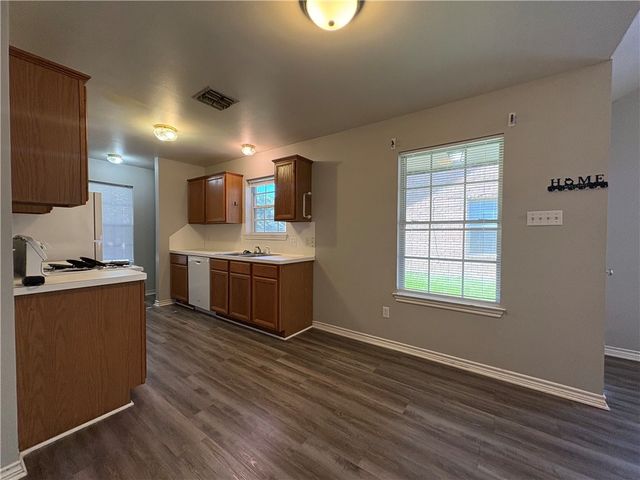 2116 Hidden Hollow Circle A, Bryan, TX 77807