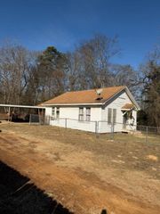 4335 N FM 2276, Henderson, TX 75652