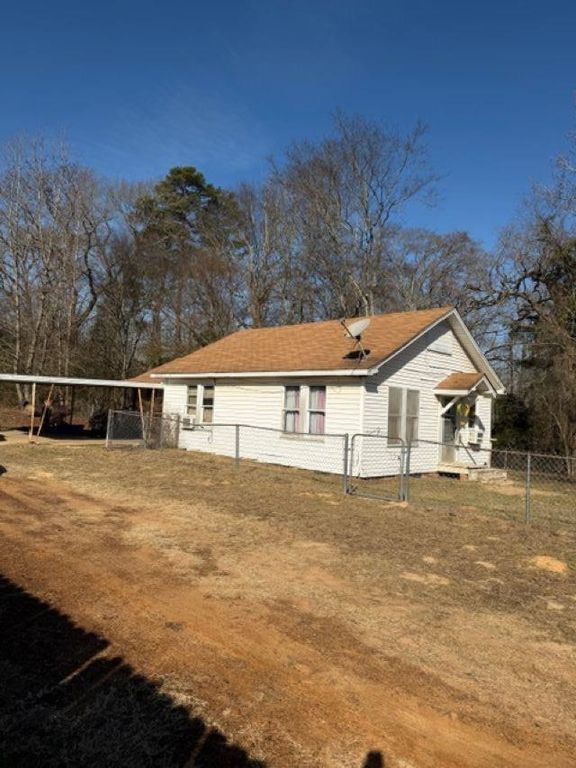 4335 N FM 2276, Henderson, TX 75652