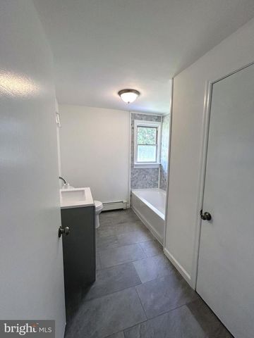 28 SEIDEL RD, Reading, PA 19606