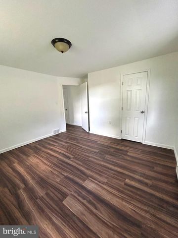 28 SEIDEL RD, Reading, PA 19606