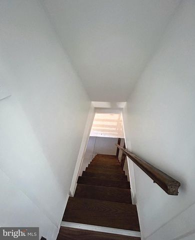 28 SEIDEL RD, Reading, PA 19606