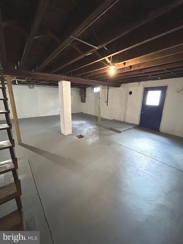 28 SEIDEL RD, Reading, PA 19606