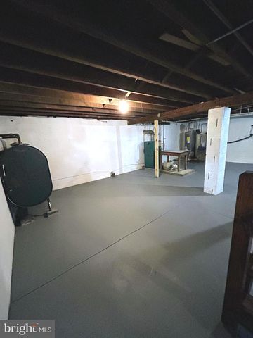 28 SEIDEL RD, Reading, PA 19606