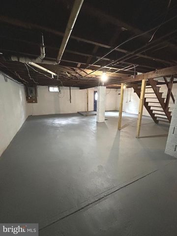 28 SEIDEL RD, Reading, PA 19606