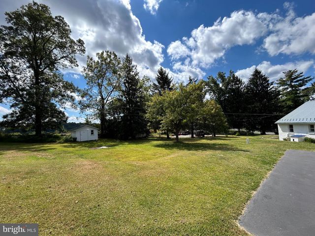 28 SEIDEL RD, Reading, PA 19606