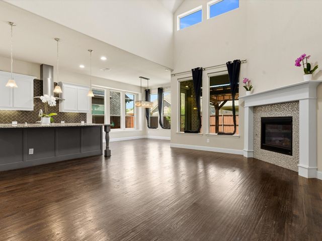 2703 Navarro Trail, Euless, TX 76039