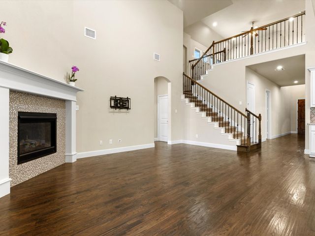 2703 Navarro Trail, Euless, TX 76039