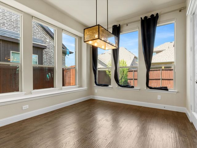 2703 Navarro Trail, Euless, TX 76039