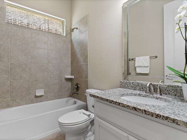 2703 Navarro Trail, Euless, TX 76039