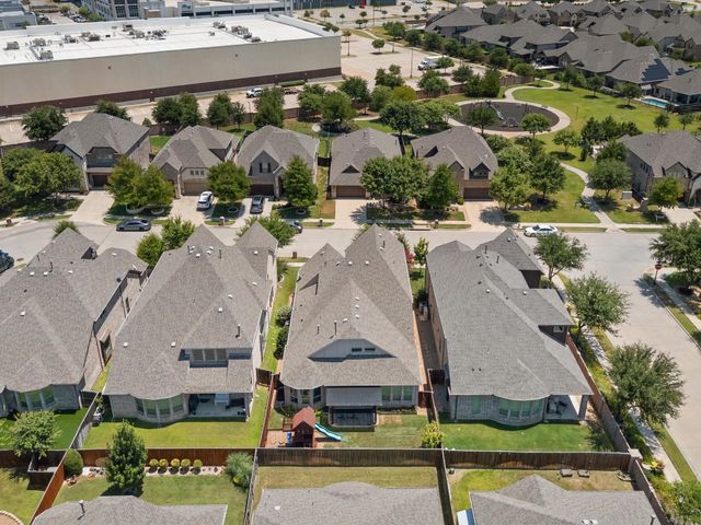 2703 Navarro Trail, Euless, TX 76039