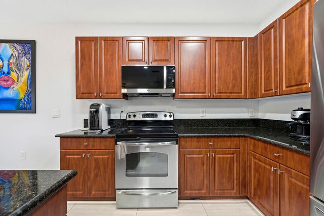 4742 Grand Cypress Circle N, Coconut Creek, FL 33073