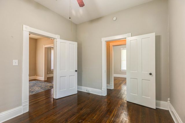 818 Gypsum Ave, Salina, KS 67401