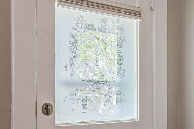 818 Gypsum Ave, Salina, KS 67401