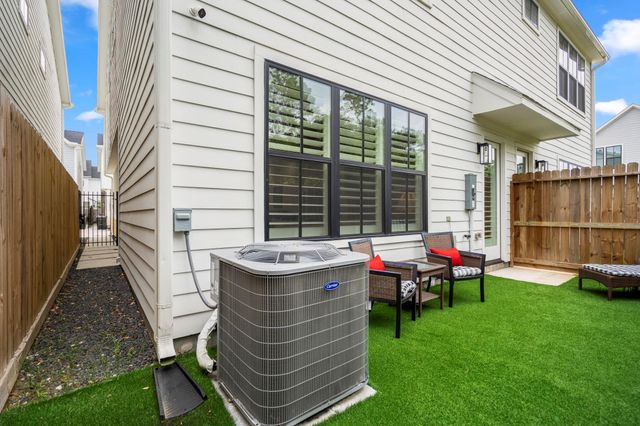 6405 Highland Pine Lane, Houston, TX 77091