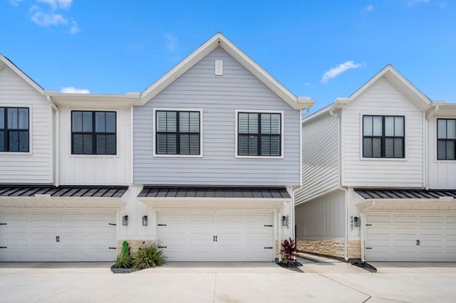 6405 Highland Pine Lane, Houston, TX 77091