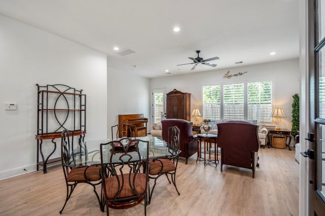 6405 Highland Pine Lane, Houston, TX 77091