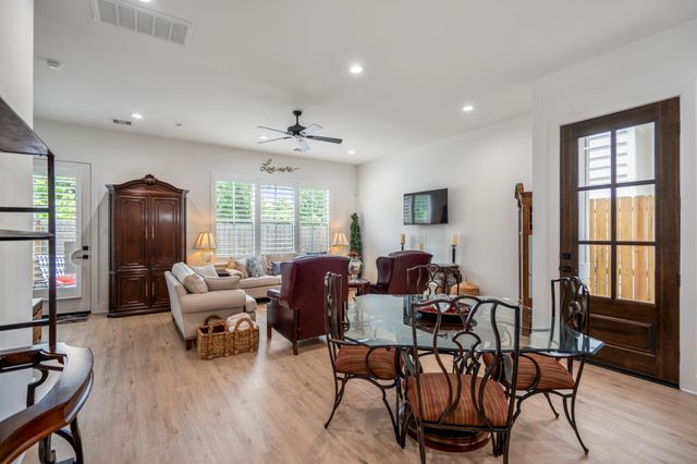 6405 Highland Pine Lane, Houston, TX 77091