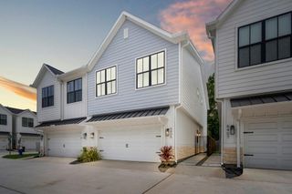6405 Highland Pine Lane, Houston, TX 77091