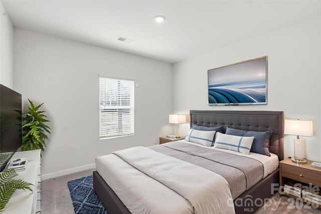 4526 Bright Road, Charlotte, NC 28214