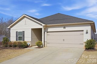 4526 Bright Road, Charlotte, NC 28214