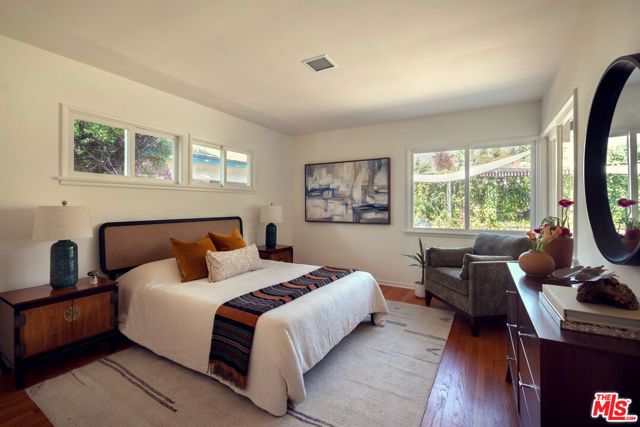 3325 Primavera Street, Pasadena, CA 91107