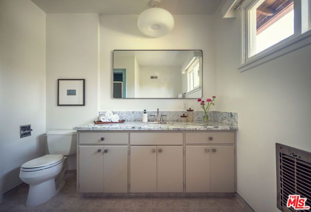 3325 Primavera Street, Pasadena, CA 91107