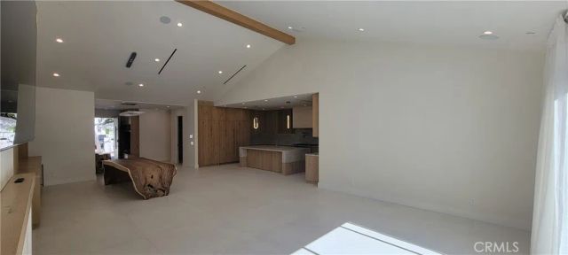 5061 Woodley, Encino, CA 91436