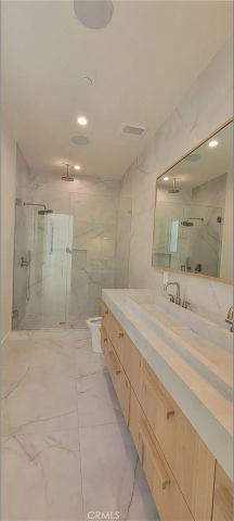 5061 Woodley, Encino, CA 91436
