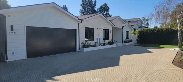 5061 Woodley, Encino, CA 91436