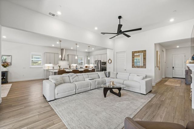 4971 Royal Lily Ave, Roseville, CA 95747