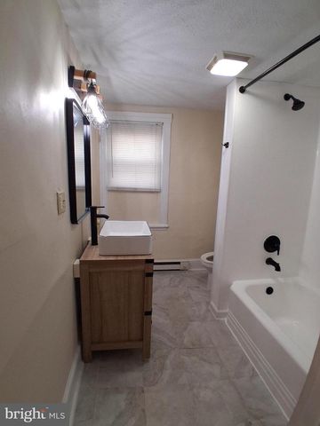 530 VIRGINIA AVE, Martinsburg, WV 25401