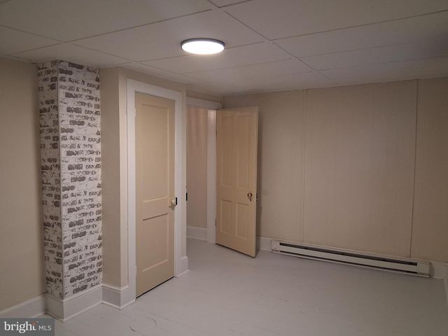 530 VIRGINIA AVE, Martinsburg, WV 25401