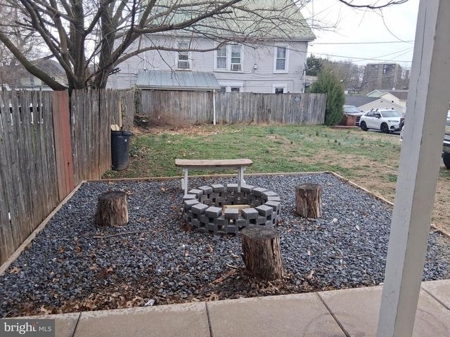 530 VIRGINIA AVE, Martinsburg, WV 25401