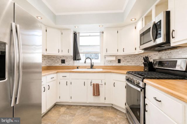 2471 RADCLIFFE AVE, Abington, PA 19001