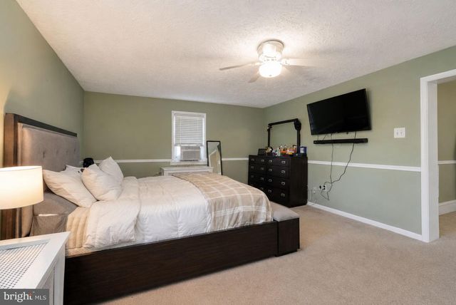 2471 RADCLIFFE AVE, Abington, PA 19001