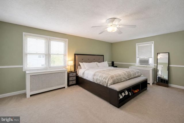 2471 RADCLIFFE AVE, Abington, PA 19001