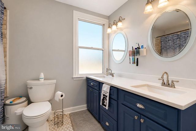 2471 RADCLIFFE AVE, Abington, PA 19001