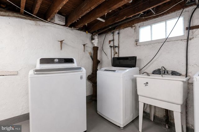 2471 RADCLIFFE AVE, Abington, PA 19001